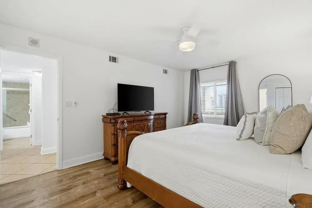 Seaspray Riverside 712