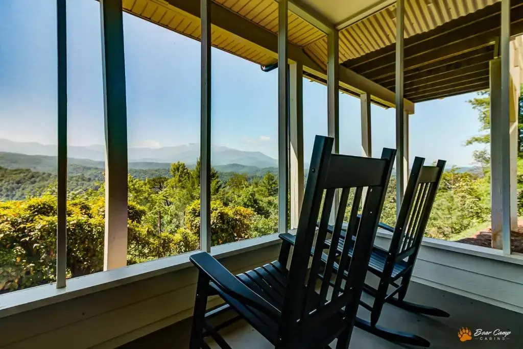 Leconte Mountain Lodge