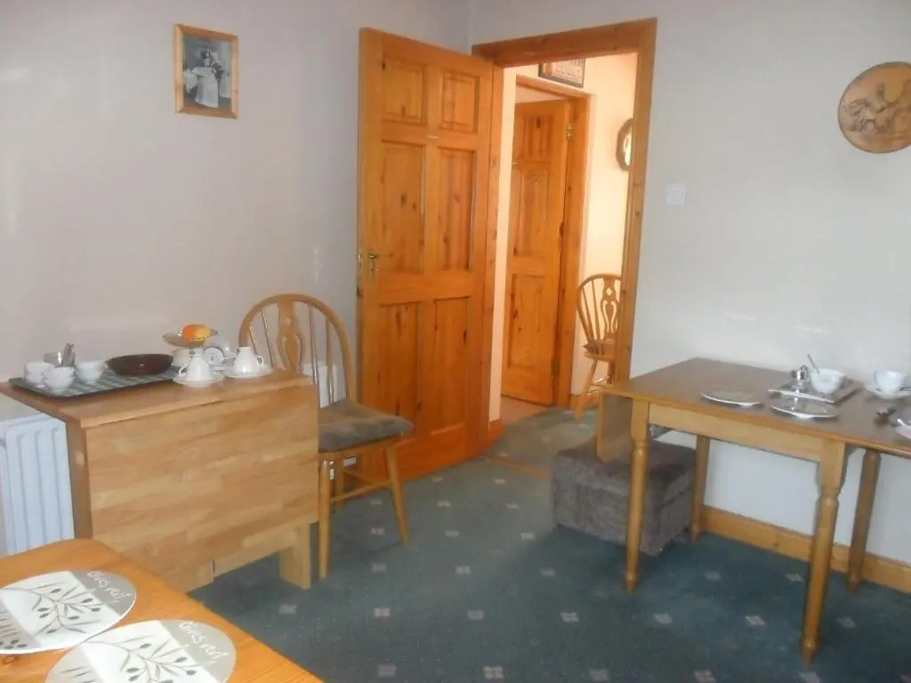Glen House Room