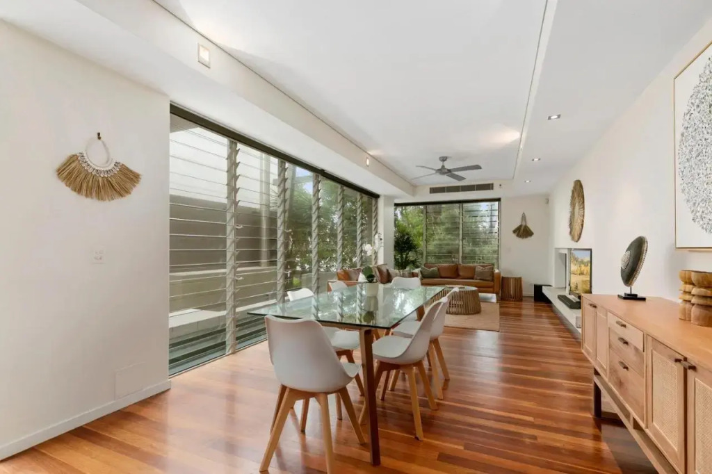 Sanctuary at Sunshine Beach - Tranquil Private Pool
