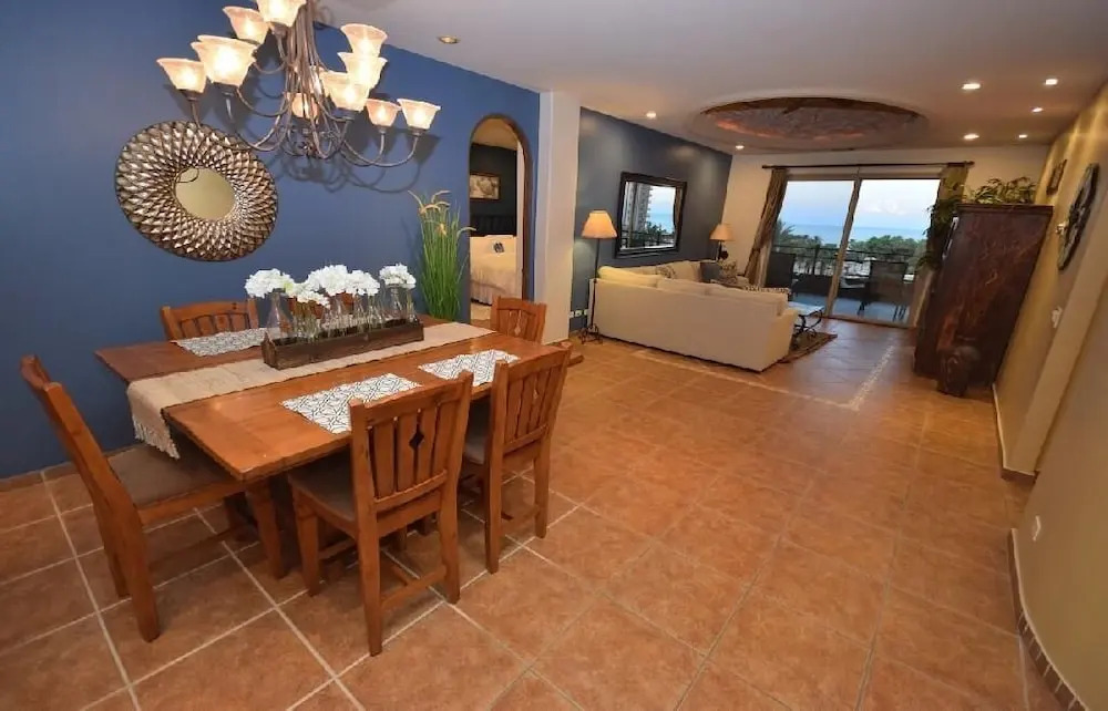 Coastal Condo Water Views-bella Sirena s Oasis by the sea