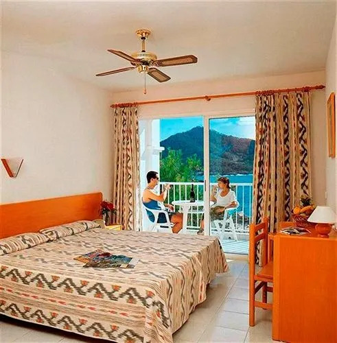 Club Vista Bahia Hotel