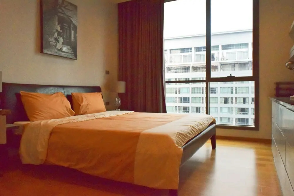 The Noble Hotel