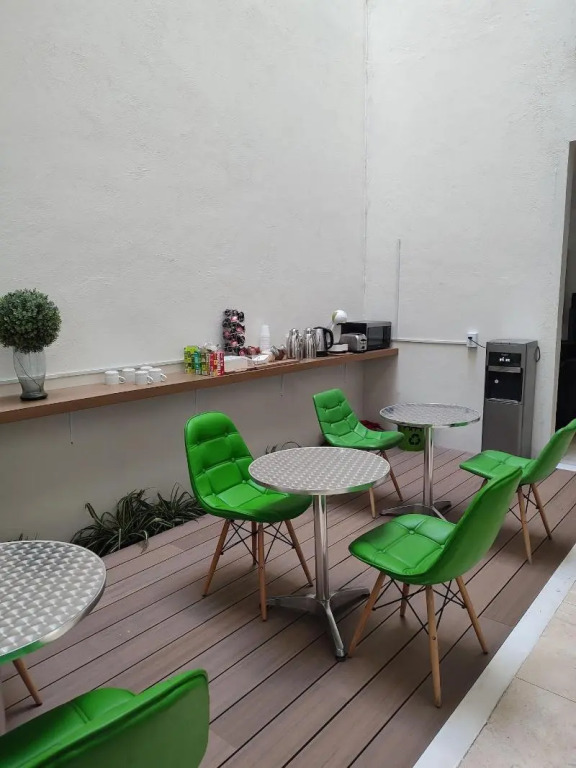 Lombardo Suites