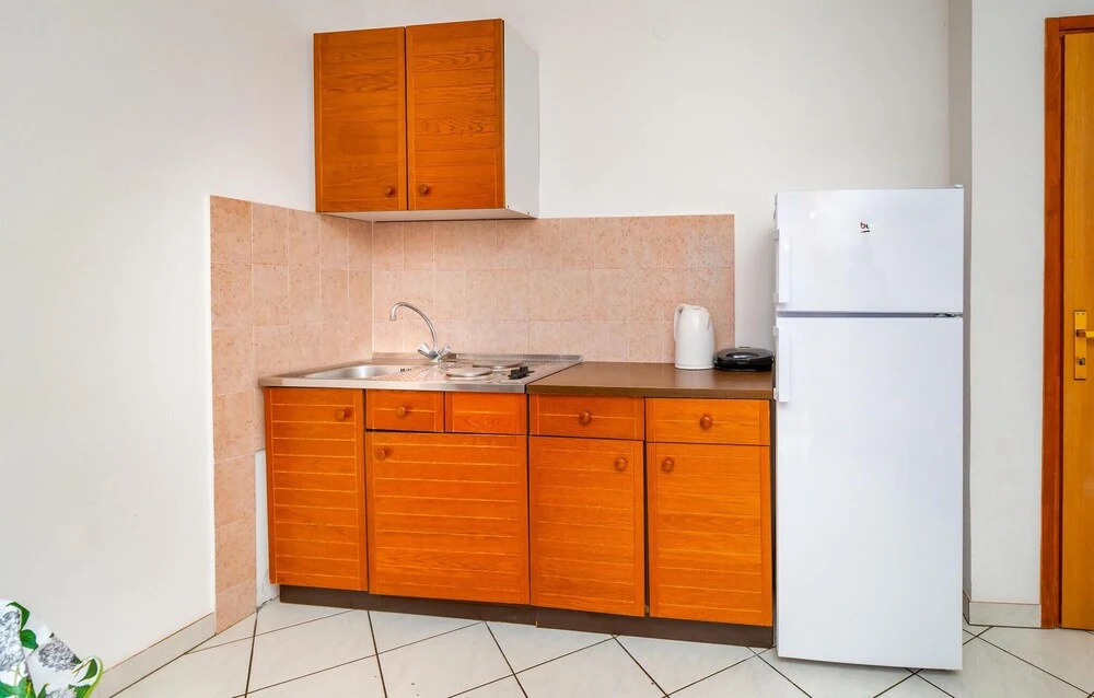 Amazing Apartment in Rab With Wifi and 1 Bedrooms