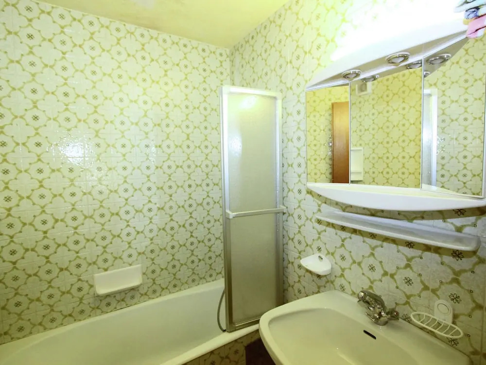 Spacious Apartment In Ramsau Im Zillertal Near Ski Area