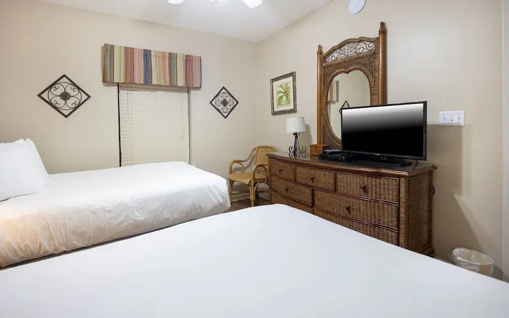 Phoenix X 309 3 Bedroom Condo