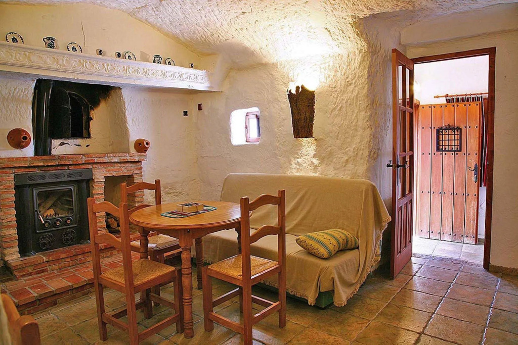 Cuevas La Atalaya