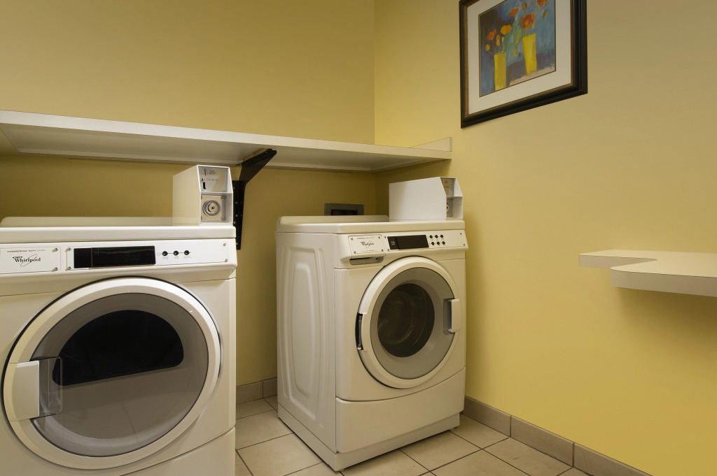Holiday Inn Express & Suites San Antonio West Sea World Area by IHG