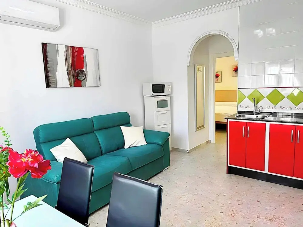 Family Apartment Near the Beach