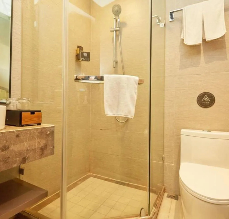 Homeinn Plus Hotel (Shanghai Pudong Airport)