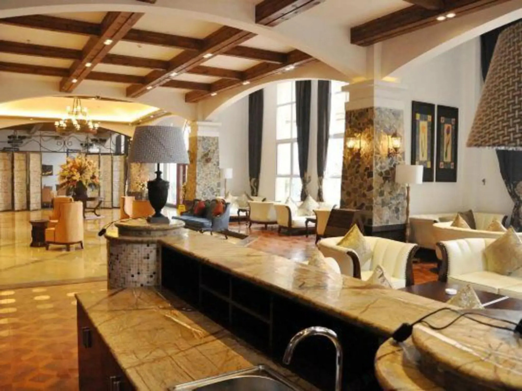 Sailawei Holiday Hotel