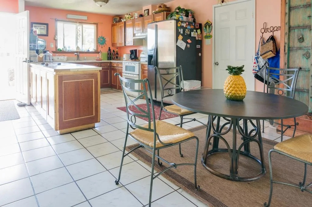 Lahaina Bungalow