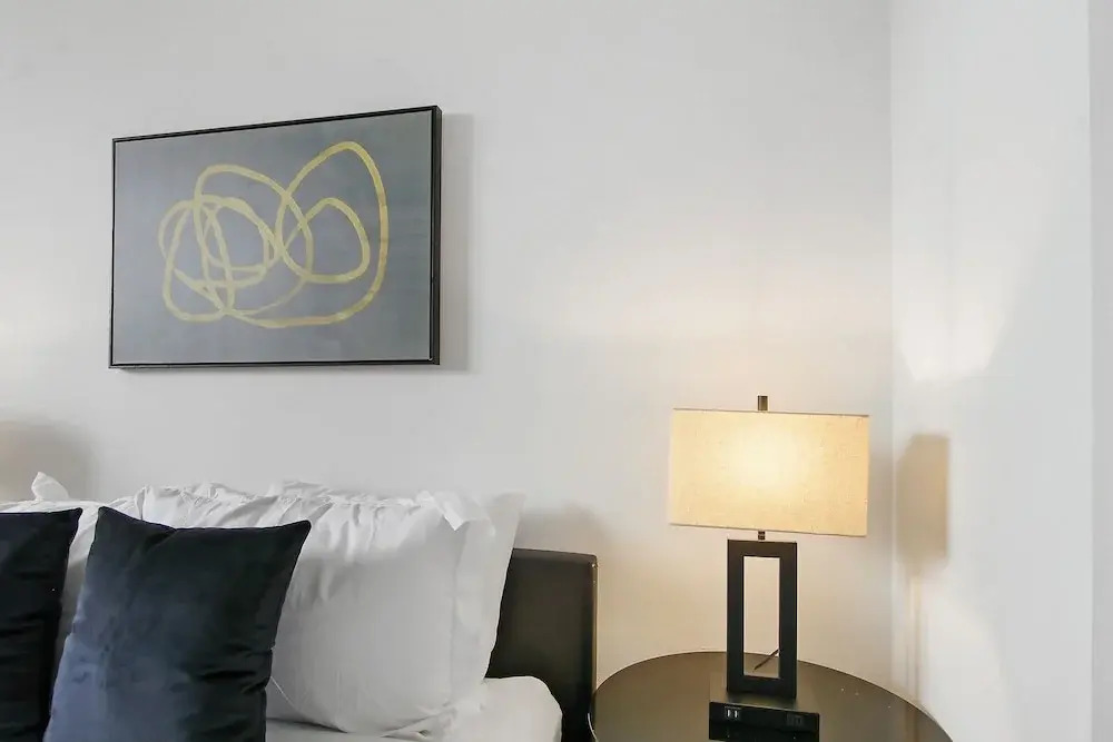 Chic Studio - Del Prado 418
