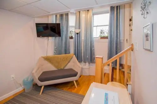 Studio Apartment Near Fenway by STARS of Boston