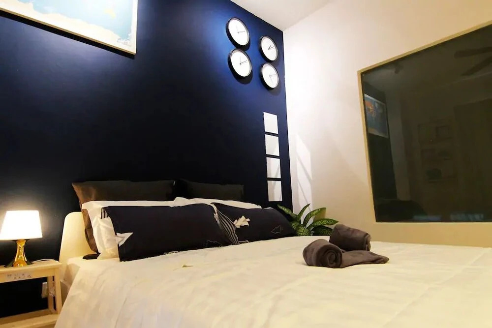 YO.OM  Aero17 Eco Elegance Home 2 Pax