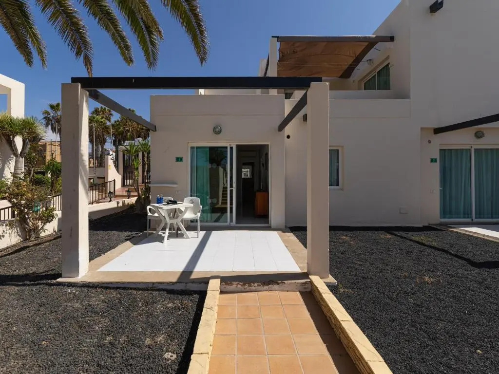 Apartamento 13 con terraza y piscina en Corralejo