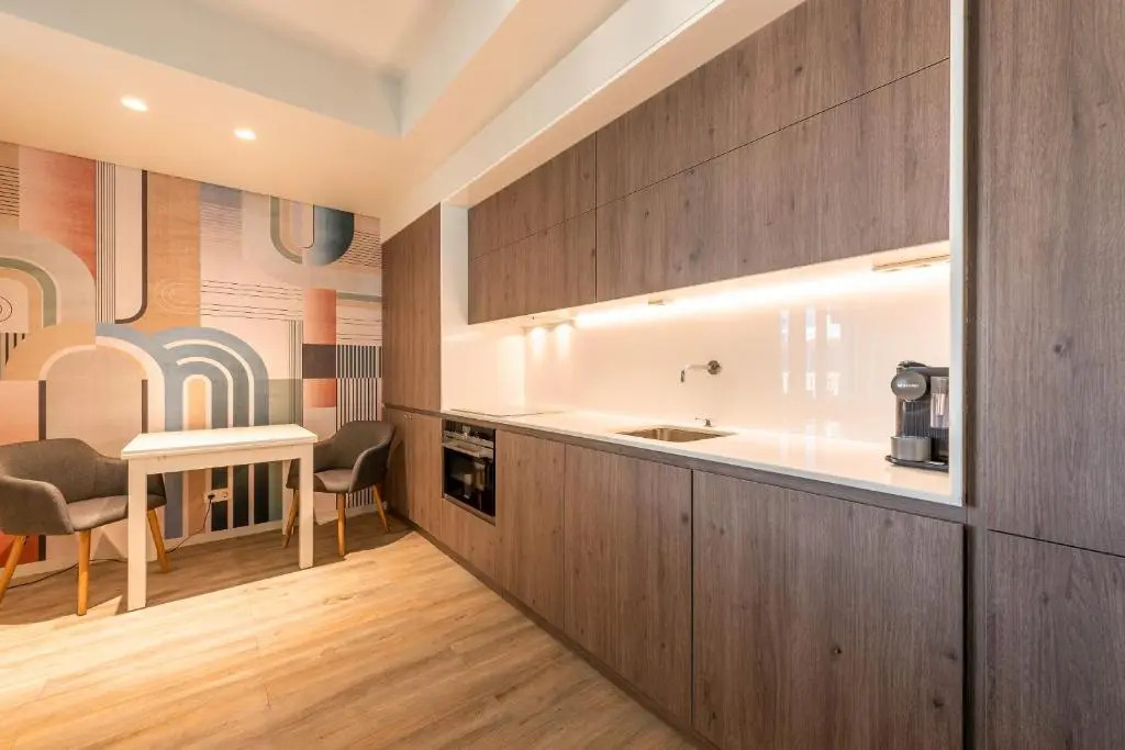 GuestReady - Midcentury Studio with Balcony in Santos 501