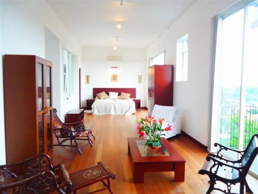 Breeze Apartment