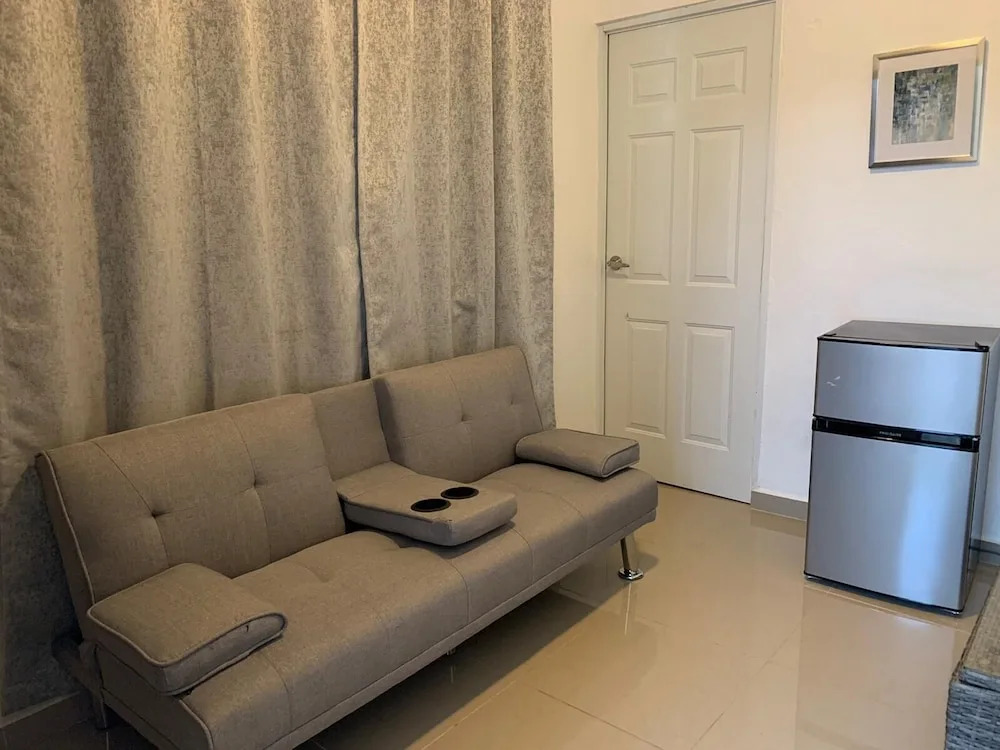 HM Suites