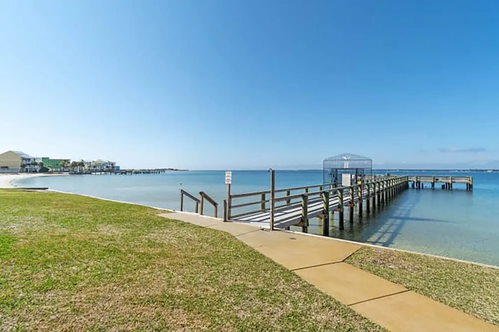 Sunset Harbor Palms 2-304