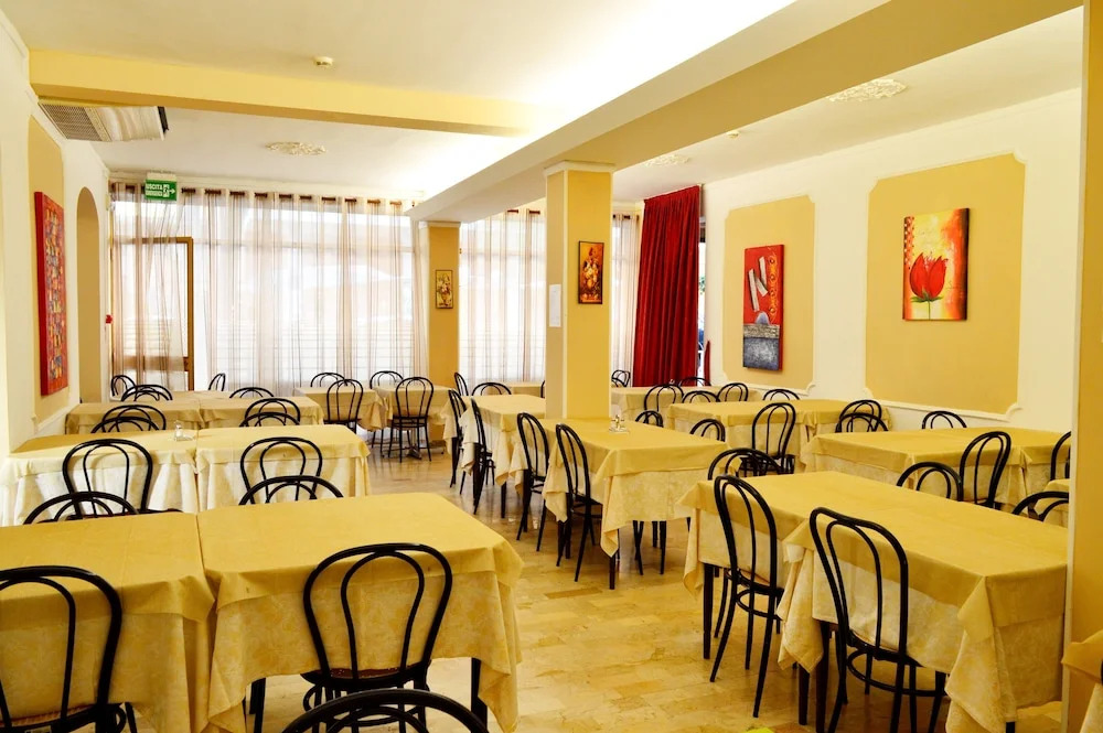 New Hotel Cirene Room Quadriple With Breakfast