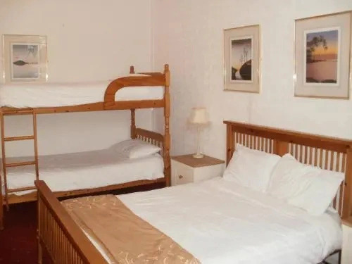 Grove Court Hotel