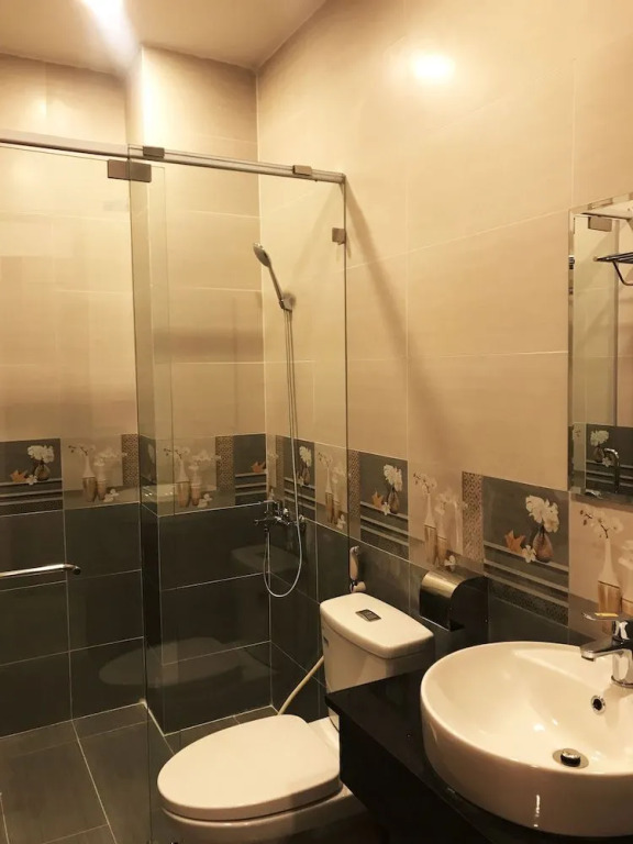 Tata 2 Hotel