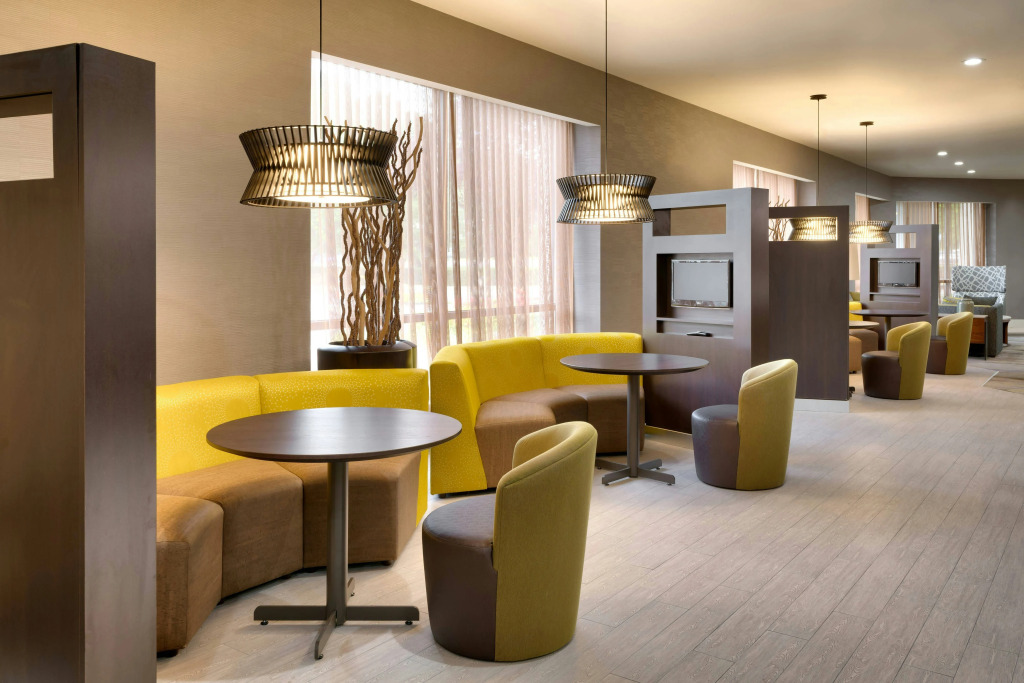 Courtyard by Marriott Charlotte Airport LoSo