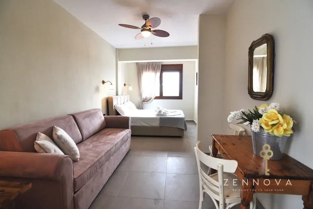 Zennova 61 Boutique Studio in Nikiti