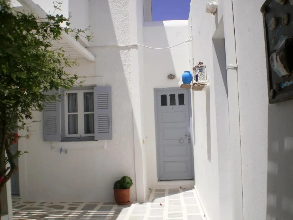 Playa Studios Paros
