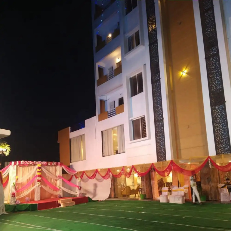 Hotel Abhinav Royal