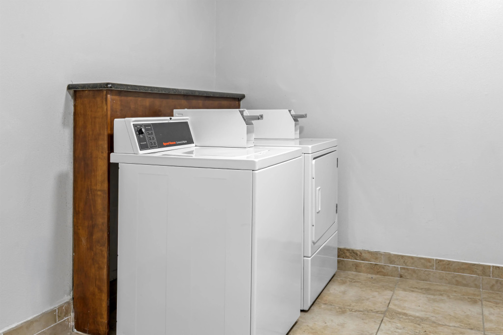 Best Western Plus Southpark Inn & Suites