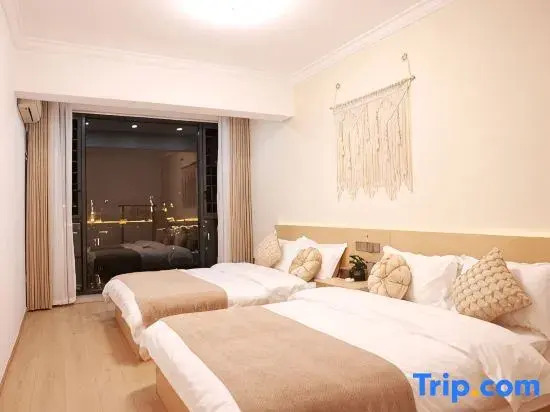 Ranxi Yuanshe Homestay (Zhenyuan Guzhen Wenhuayuan Underground Parking Lot)