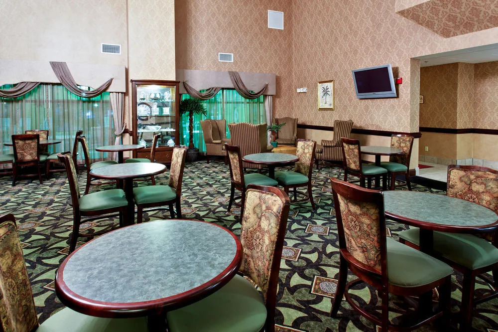 Holiday Inn Express Hotel & Suites Kingsport-Meadowview I-26 by IHG