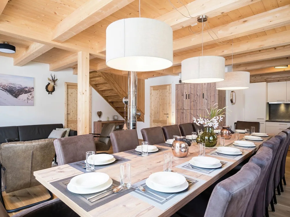 Cozy Holiday Home in Salzburg With Mountain View