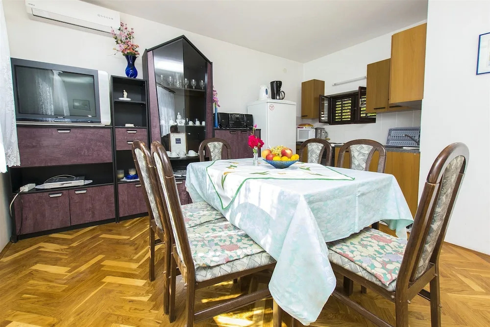 Apartment Danica