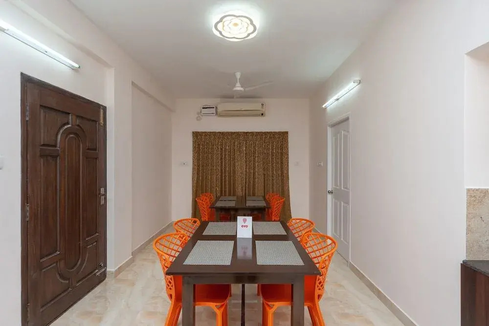 OYO 24641 Tulip Residence