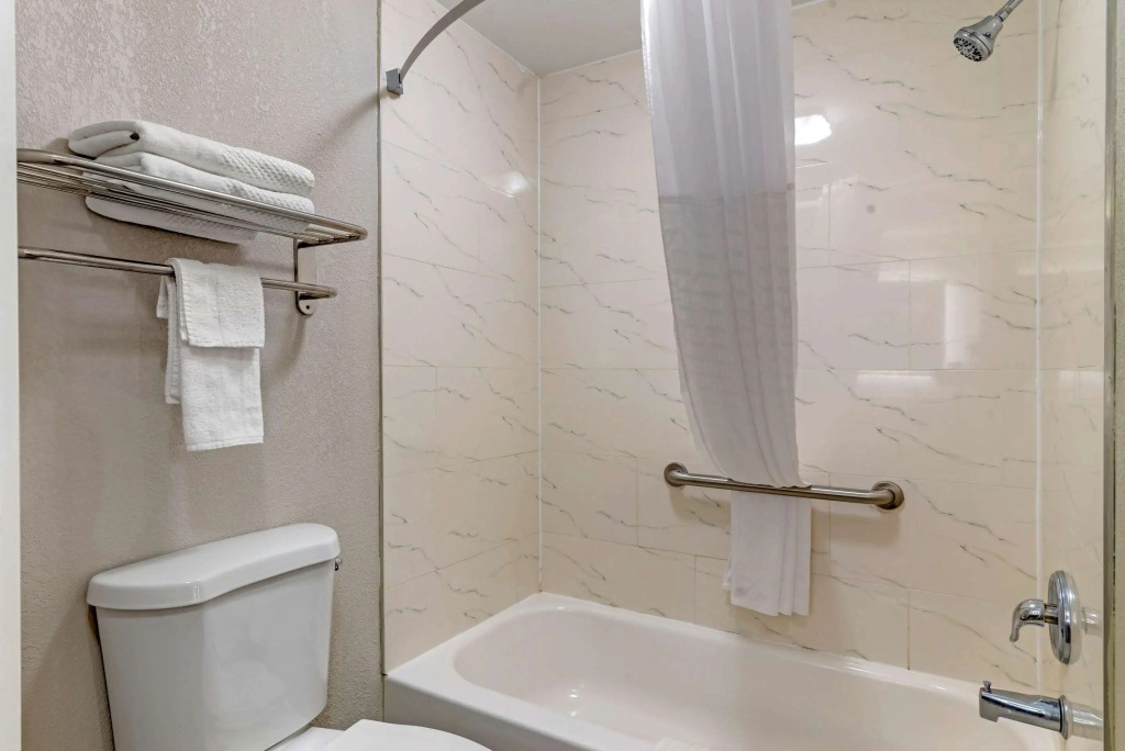 Quality Inn Newnan - Atlanta South