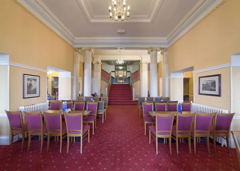 Glenmorag Hotel