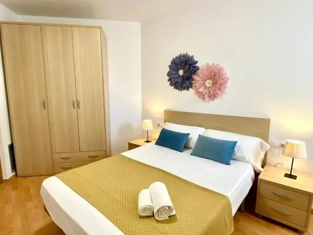 Global Port Global una Habitación, en el Centro de Cambrils 29304