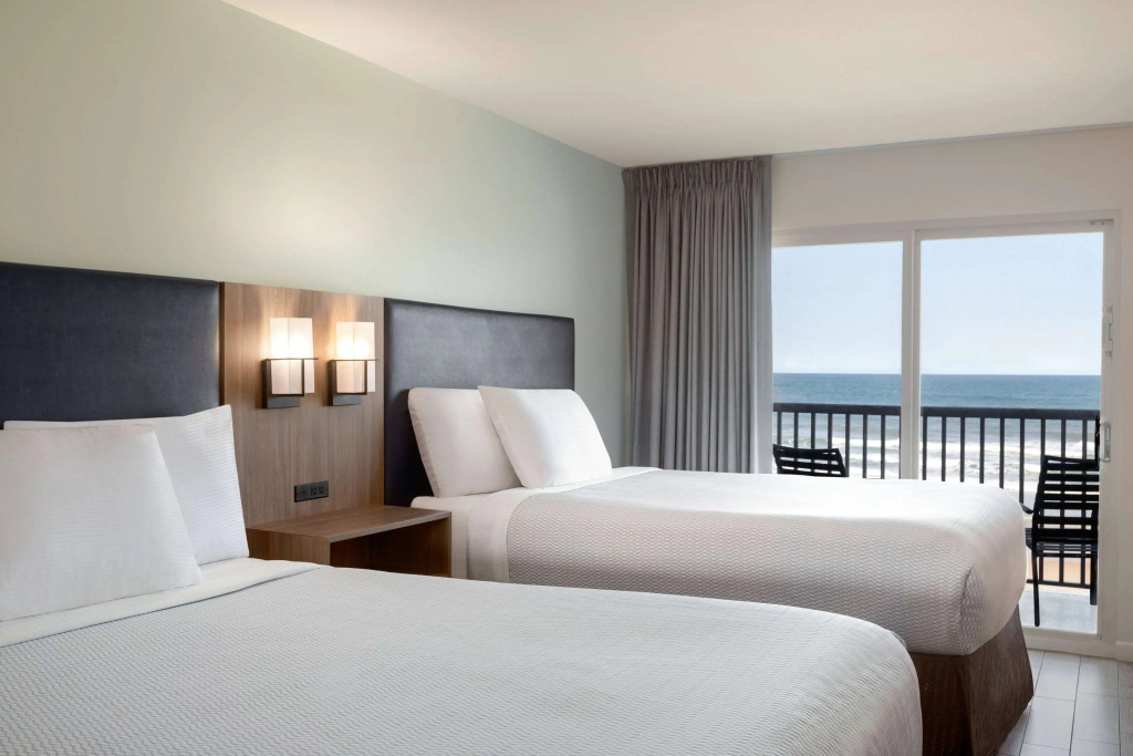 La Quinta by Wyndham Oceanfront Daytona Beach