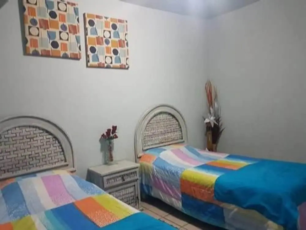 Hotel y Suites Los Alcatraces