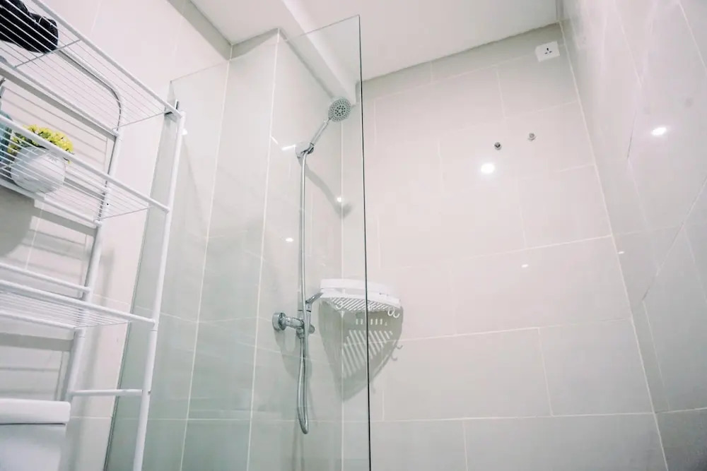 Homey And Cozy Studio Room Daan Mogot City Apartment