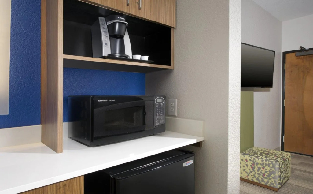 Holiday Inn Express & Suites San Antonio - Downtown Market Area by IHG