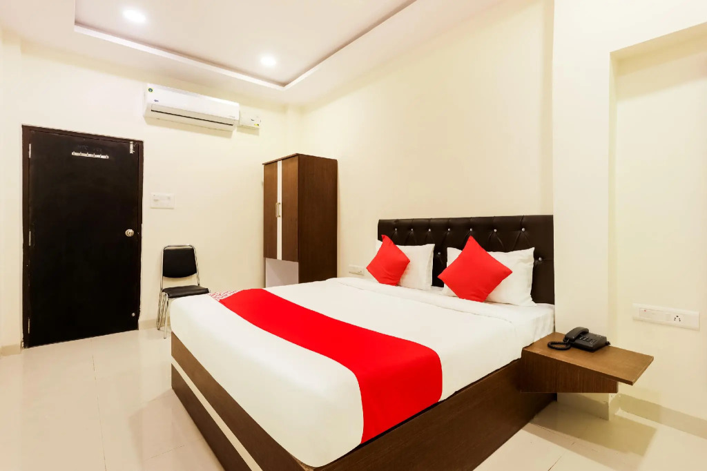 OYO Flagship 30861 Hotel Velocity Vijay Nagar