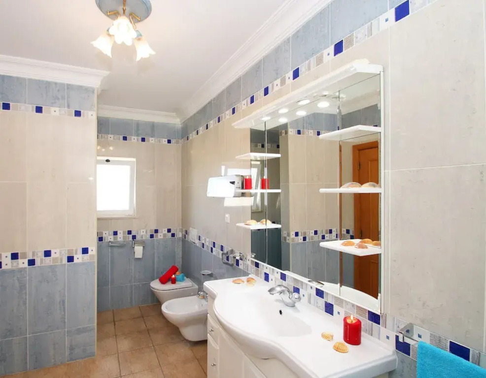 Villa Saint Thomas - Moradia tranquila com piscina aquecível em Carvoeiro