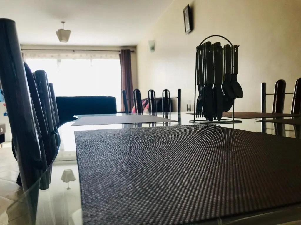 Royal furnished apartment with pool Nakuru milimani J10