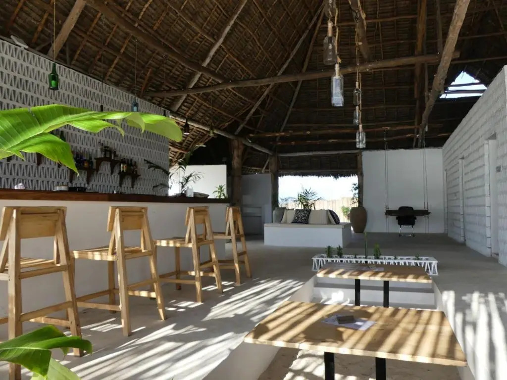 Zanbluu Beach Hotel