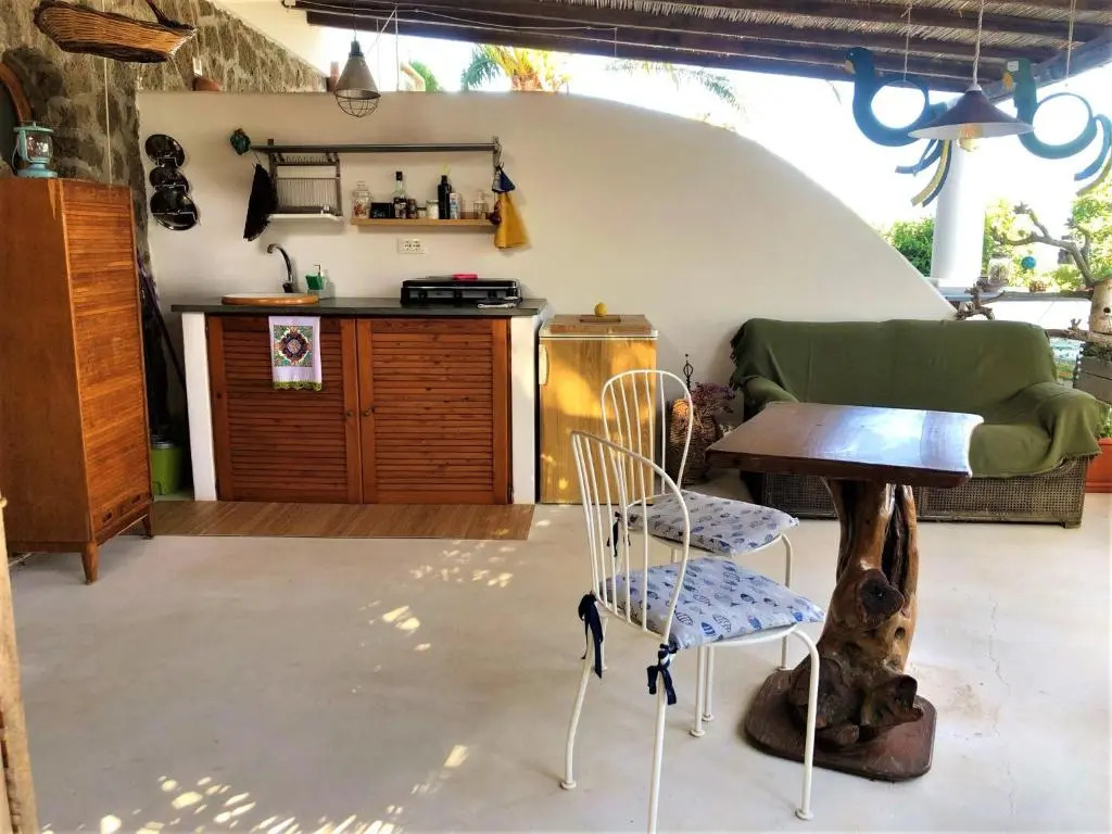 Case Quattrocchi - Giardino e Terrazzi con vista Panoramica sul Mare, Etna e Vulcano